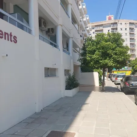 Marina Apartmens Апартаменты Ларнака