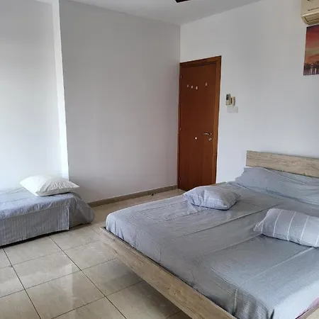 Marina Apartmens *