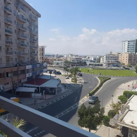 Apartment Marina Apartmens Larnaca